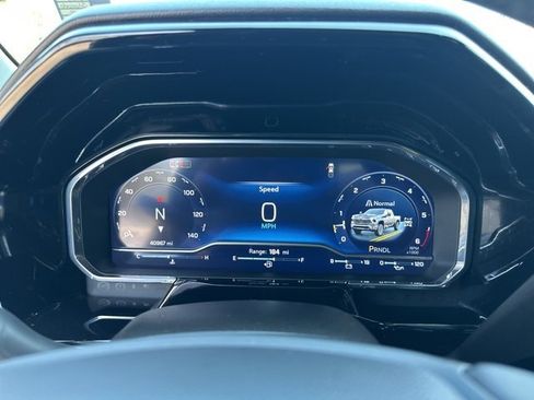 Used 2024 Chevrolet Silverado 2500 LTZ w/ LTZ Plus Package image 17