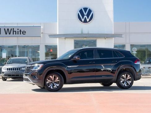New 2026 Volkswagen Atlas Cross Sport SE AWD/4WD image 1