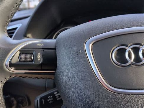 Used 2017 Audi Q5 2.0T Premium Plus w/ Technology Package image 26