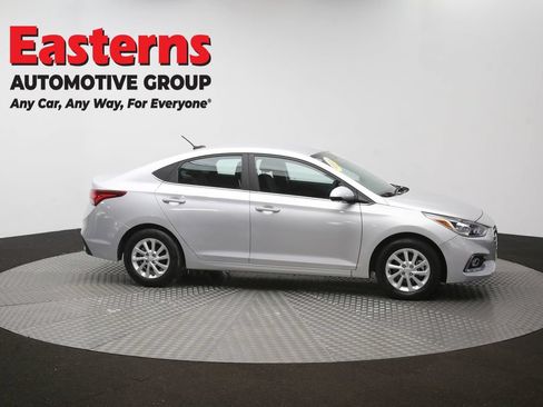 Used 2022 Hyundai Accent SEL FWD image 48