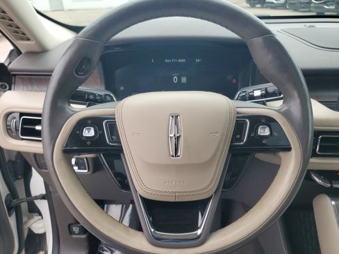Used 2021 Lincoln Aviator Reserve w/ Equipment Group 201A AWD/4WD image 14