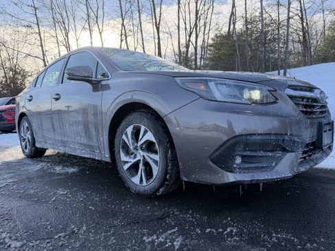 Used 2022 Subaru Legacy Premium image 14
