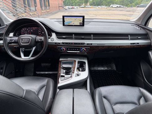 Used 2018 Audi Q7 2.0T Premium Plus w/ Premium Plus Package AWD/4WD image 24