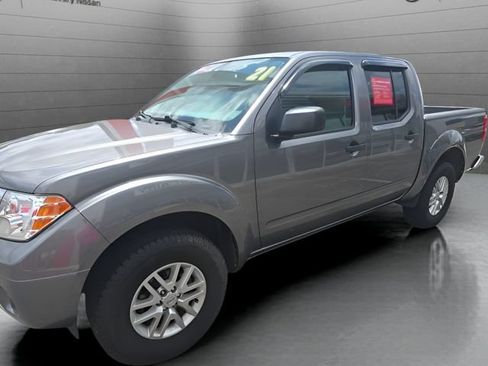 Used 2021 Nissan Frontier SV AWD/4WD image 8
