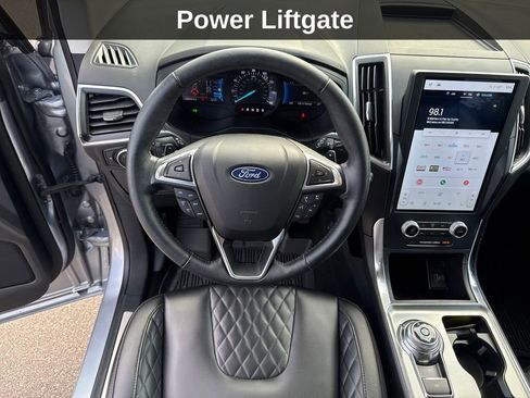 Used 2023 Ford Edge Titanium w/ Class II Trailer Tow Package AWD/4WD image 19