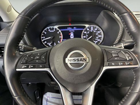 Used 2020 Nissan Sentra SV FWD image 37