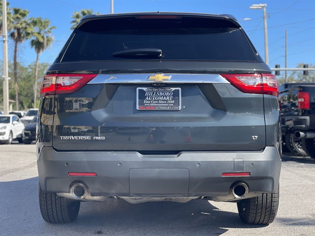 Used 2020 Chevrolet Traverse LT w/ LT Premium Package AWD/4WD image 11