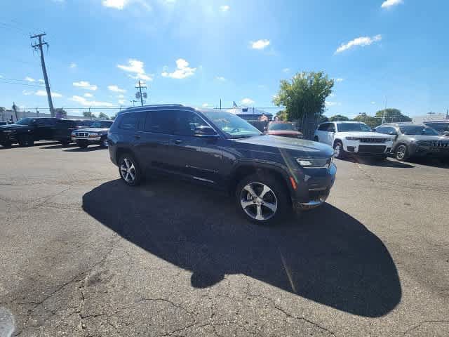 Used 2023 Jeep Grand Cherokee L Limited AWD/4WD image 8