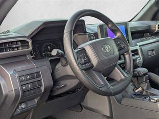 Used 2025 Toyota Tacoma SR5 AWD/4WD video 3