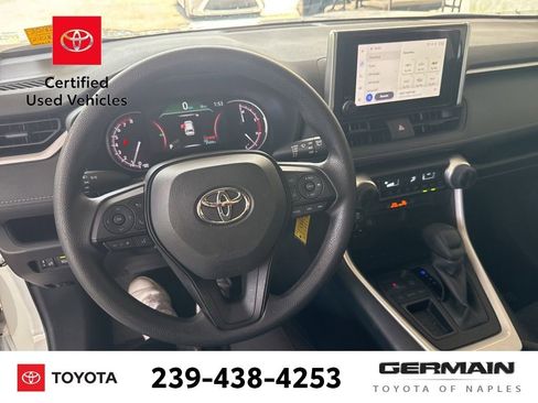 Used 2023 Toyota RAV4 LE FWD image 15