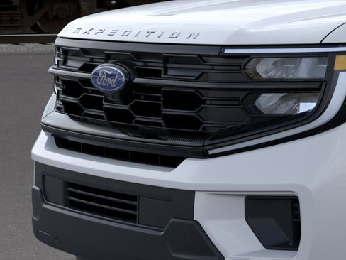 New 2026 Ford Expedition Max Active image 17