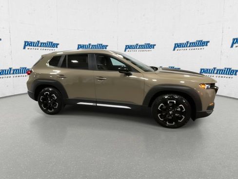 Certified 2025 MAZDA CX-50 Meridian Edition w/ Weather Package AWD/4WD image 13