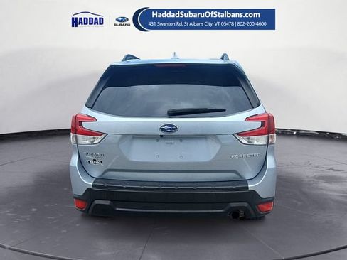 Used 2021 Subaru Forester Limited AWD/4WD image 4