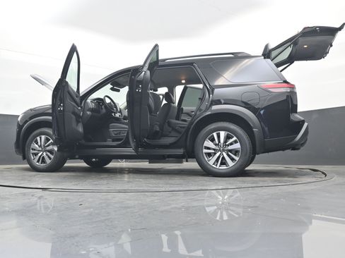 New 2026 Nissan Pathfinder SL FWD image 43