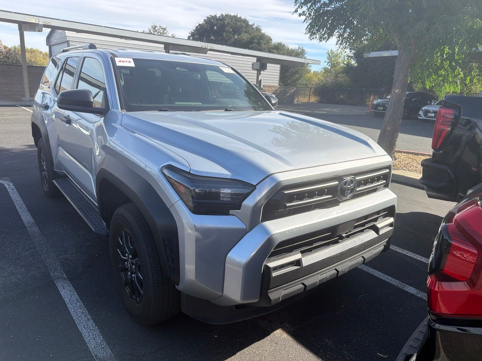 Used 2025 Toyota 4Runner SR5 AWD/4WD image 2