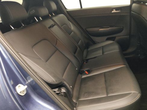 Used 2020 Kia Sportage S FWD image 19