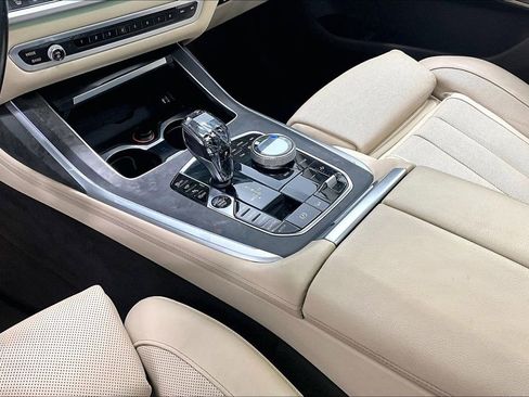 Used 2019 BMW X7 xDrive50i w/ Premium Package image 14