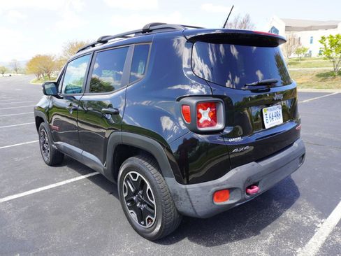Used 2017 Jeep Renegade Trailhawk image 14