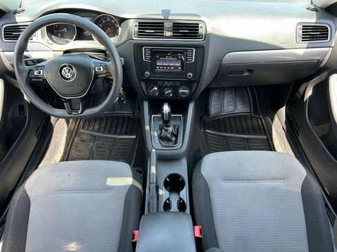 Used 2017 Volkswagen Jetta S FWD image 13