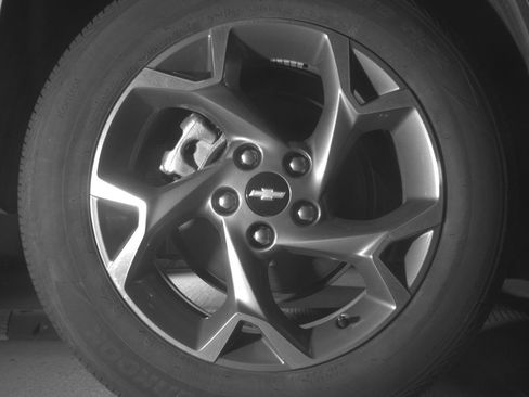 Used 2025 Chevrolet Trax LT FWD image 15