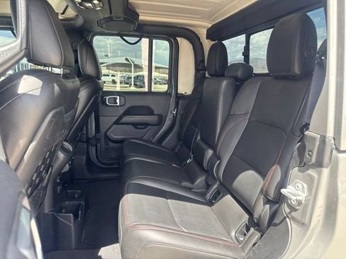 Certified 2023 Jeep Gladiator Rubicon AWD/4WD image 10