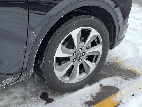 Used 2023 Ford Escape Platinum image 25