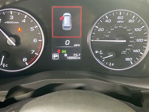 Used 2023 Subaru Ascent Limited image 12