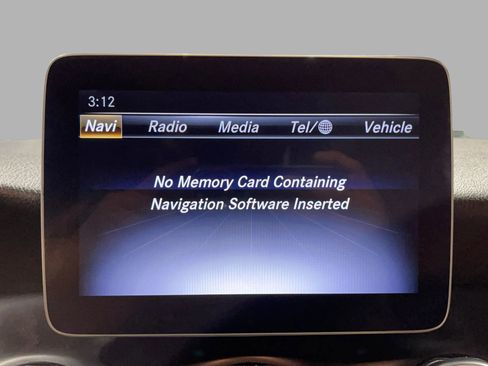 Used 2019 Mercedes-Benz GLA 250 w/ Convenience Package image 37