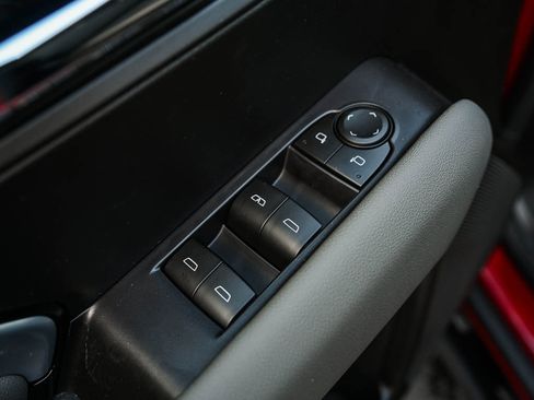 New 2026 Chevrolet Colorado ZR2 w/ Technology Package AWD/4WD image 15