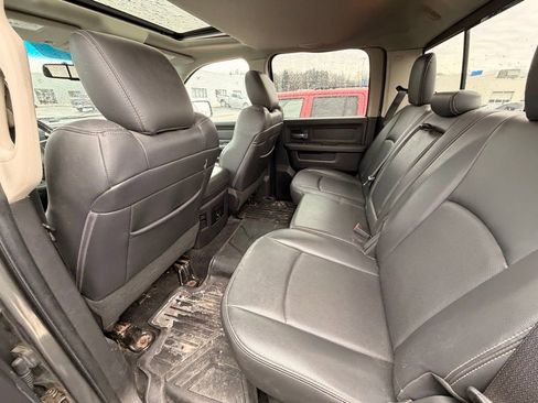 Used 2012 RAM 1500 Sport w/ Sport Premium Group image 9