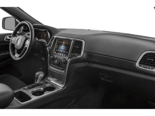 Used 2018 Jeep Grand Cherokee Laredo AWD/4WD image 16