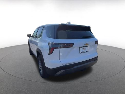 Used 2025 Chevrolet Equinox LT image 11