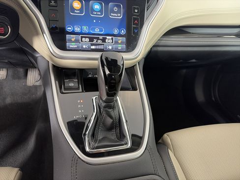 Used 2023 Subaru Outback Limited image 28