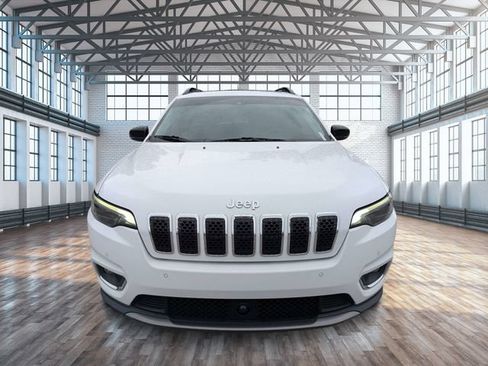 Used 2022 Jeep Cherokee Limited AWD/4WD image 9