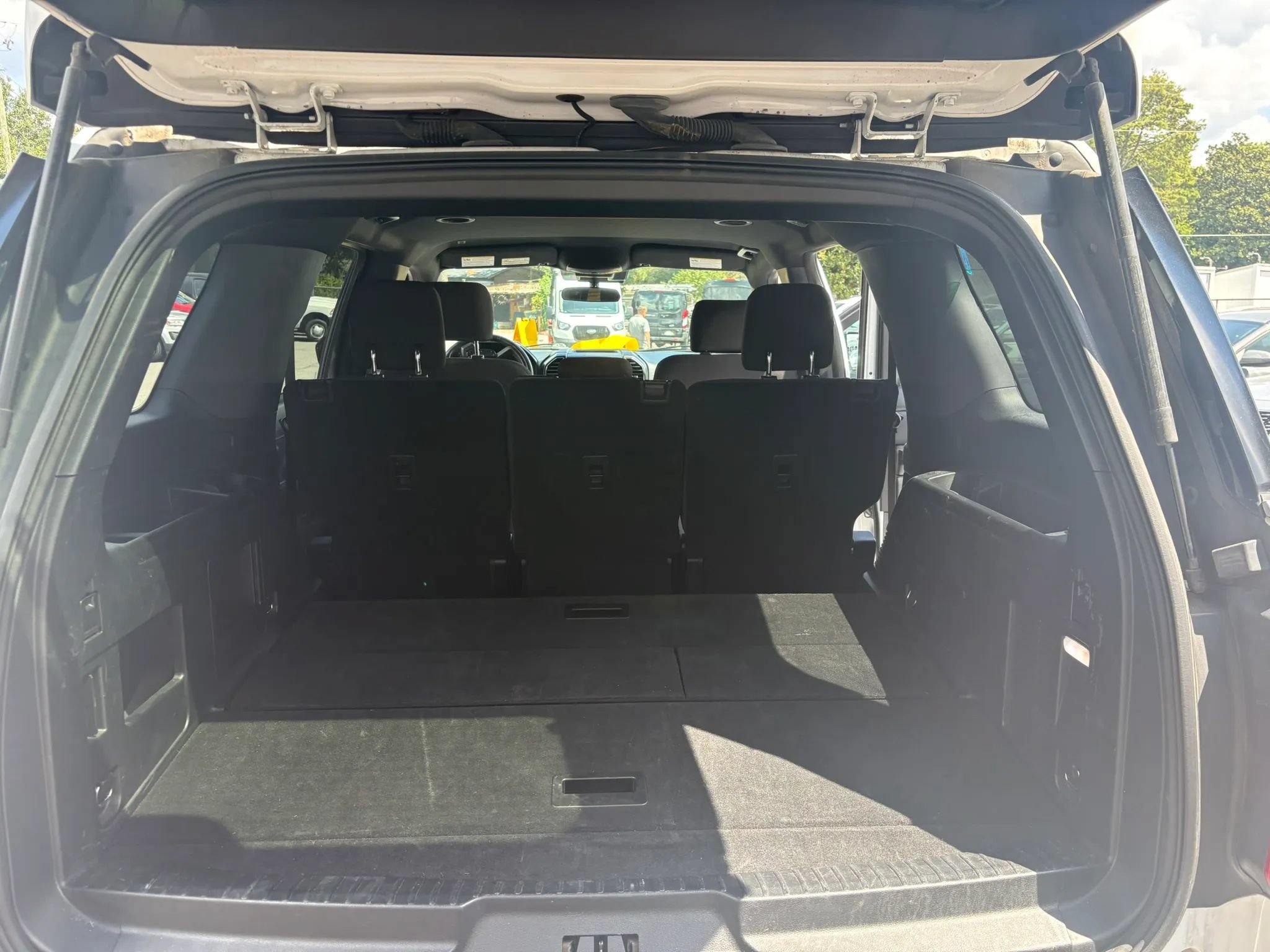 Used 2020 Ford Expedition XL AWD/4WD image 17