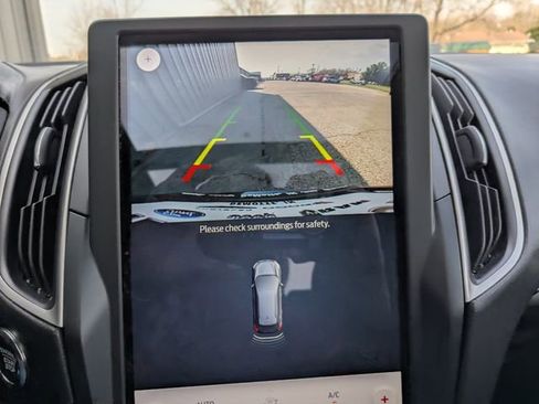 Used 2023 Ford Edge ST-Line image 6