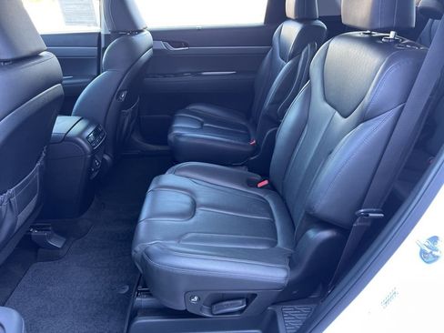 Used 2022 Hyundai Palisade SEL w/ Premium Package image 11