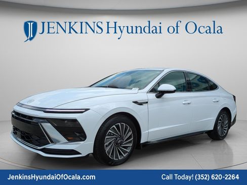 Certified 2025 Hyundai Sonata SEL FWD image 7