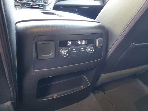Used 2019 Chevrolet Tahoe LT AWD/4WD image 16