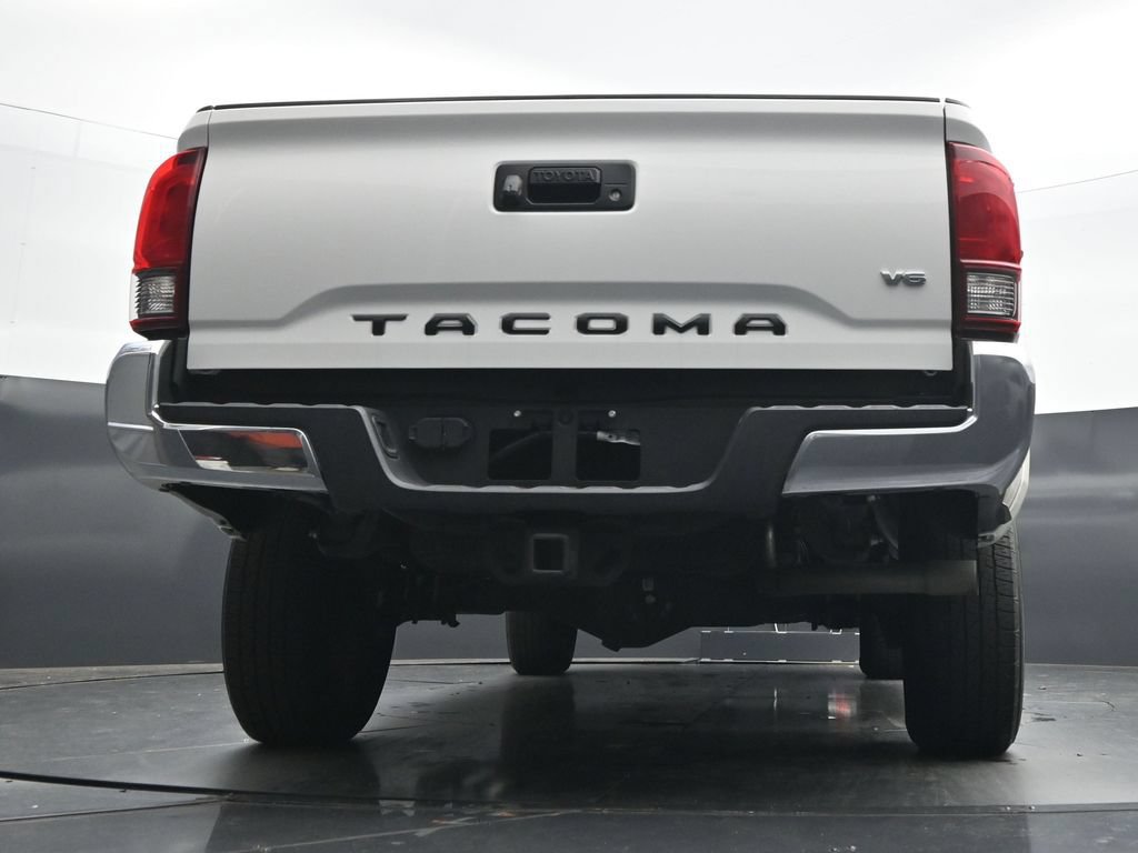 Used 2023 Toyota Tacoma SR5 RWD image 38