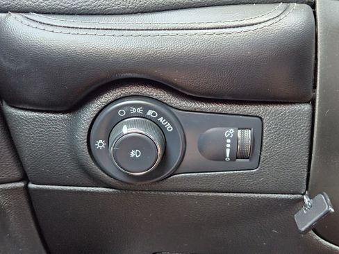 Used 2022 Dodge Durango GT RWD image 24