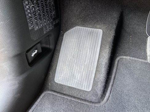 Used 2025 Honda Pilot Elite image 51