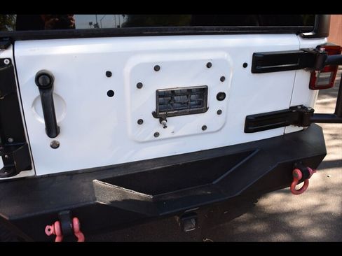 Used 2017 Jeep Wrangler Unlimited Sport w/ Quick Order Package 23S AWD/4WD image 25