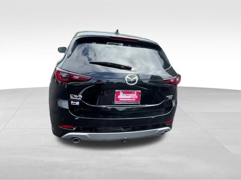 New 2025 MAZDA CX-5 Signature image 4