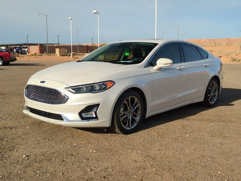 Used 2020 Ford Fusion Titanium image 8