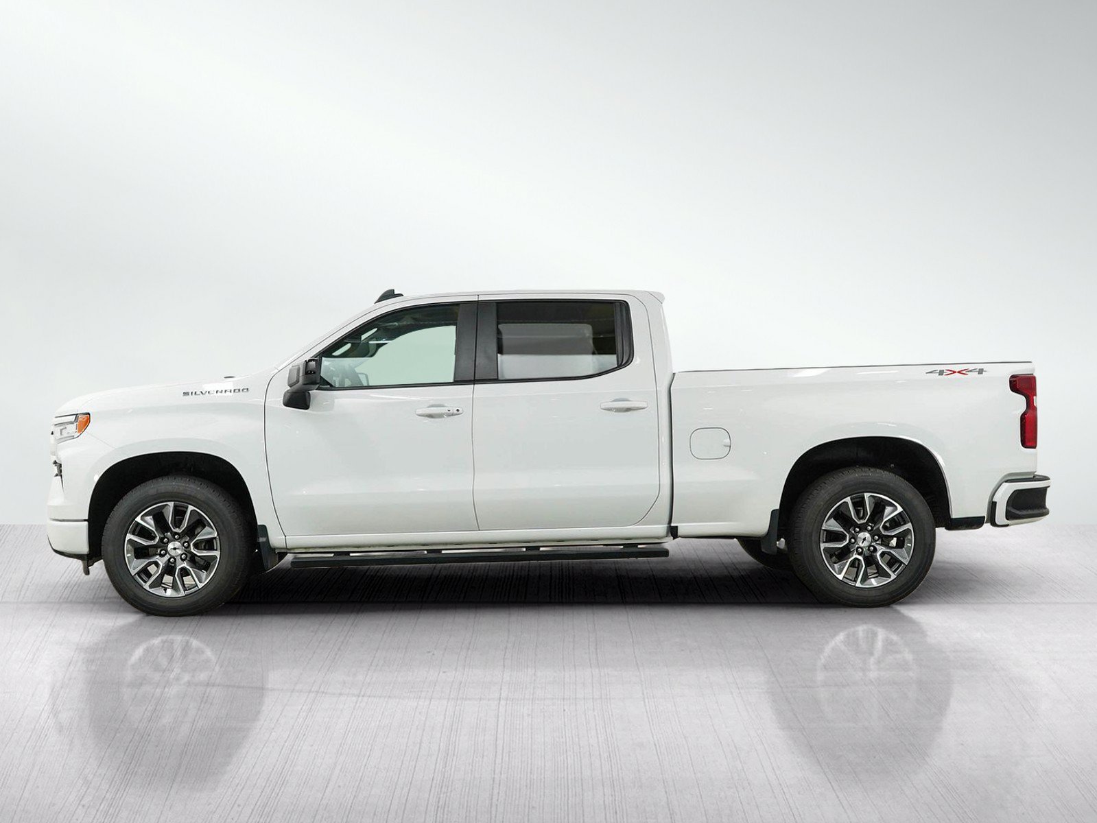 Used 2024 Chevrolet Silverado 1500 RST w/ Protection Package AWD/4WD image 2