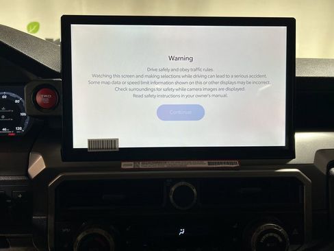 Used 2025 Toyota 4Runner TRD Off-Road Premium w/ Tow Technology Package image 27