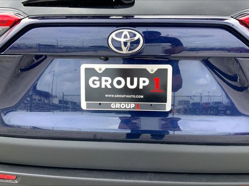 Used 2024 Toyota RAV4 XLE FWD image 10