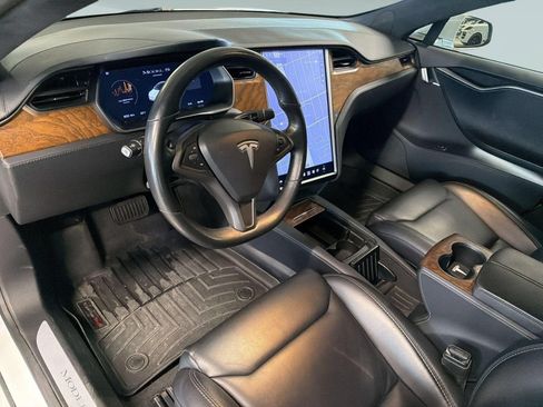 Used 2020 Tesla Model S Long Range AWD/4WD image 4