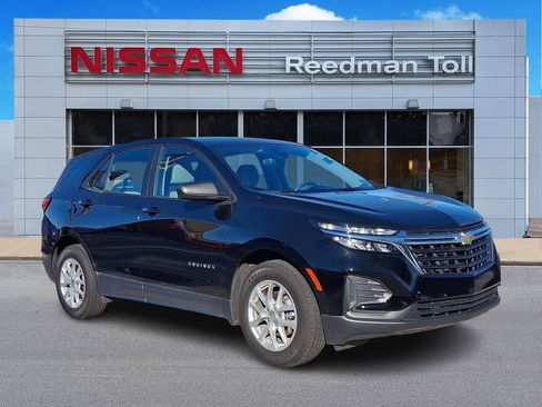 Used 2024 Chevrolet Equinox LS image 1